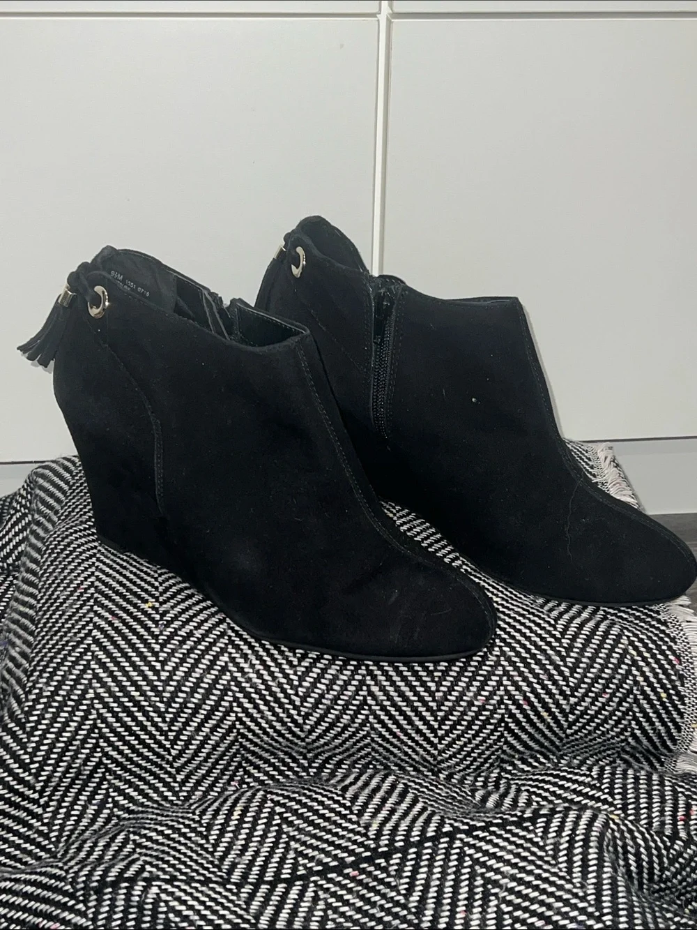Anne Klein Black Suede Wedge Ankle Booties with Back Tassel, size 9.5